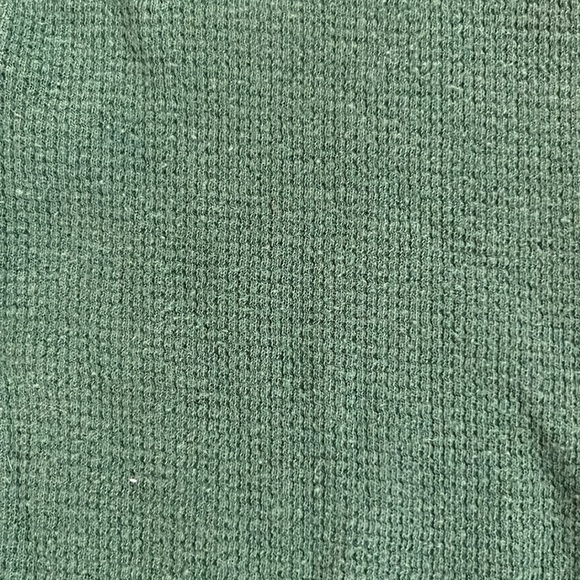 Lands End green waffle knit long sleeve boys - Picture 2 of 4